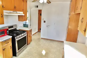 15845 Sharonhill Dr, Whittier, CA 90604 - Photo 16