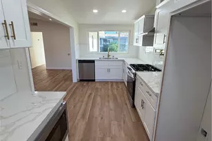 2432 Larchmont, Santa Ana, CA 92706 - Photo 4