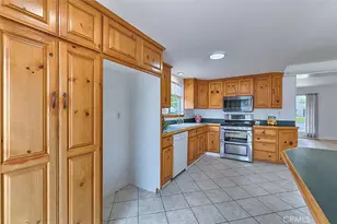 18712 Piper, Yorba Linda, CA 92886 - Photo 10