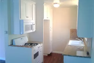 213 33rd St, Newport Beach, CA 92663 - Photo 36