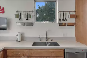 302 S Venice, Venice, CA 90291 - Photo 14