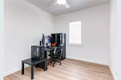 15220 Cambridge, Tustin, CA 92782 - Photo 18