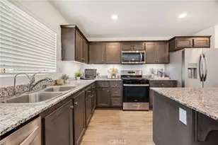 872 Canopy, San Jacinto, CA 92583 - Photo 8