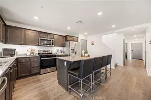 872 Canopy, San Jacinto, CA 92583 - Photo 2