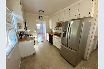 5552 Vonnie, Cypress, CA 90630 - Photo 6