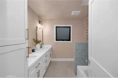 900 Catalina Avenue, Seal Beach, CA 90740 - Photo 28