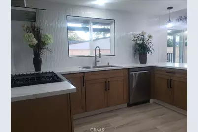 2758 W Stocton, Anaheim, CA 92801 - Photo 16