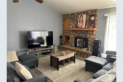14619 Corey, Victorville, CA 92394 - Photo 16