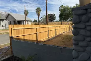 127 W Colton, Redlands, CA 92374 - Photo 18