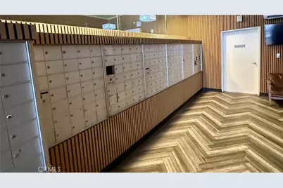 312 W 5th #1022, Los Angeles, CA 90013 - Photo 10