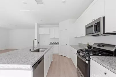 29165 Victoria Beach, Winchester, CA 92596 - Photo 38