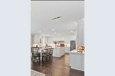 209 Oldenburg, Norco, CA 92860 - Photo 28