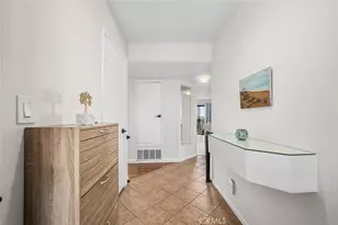 1425 E 2nd Street, Long Beach, CA 90802 - Photo 2