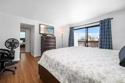 1425 E 2nd Street #301, Long Beach, CA 90802 - Photo 12