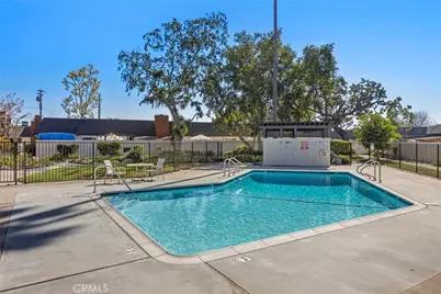 1330 Victoria #C, Fullerton, CA 92831 - Photo 44