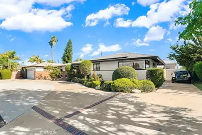 9642 Orangewood Avenue, Garden Grove, CA 92841 - Photo 34