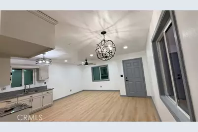 10621 Kalmia, Los Angeles, CA 90002 - Photo 4