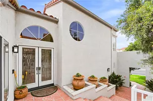 10 Toulon, Laguna Niguel, CA 92677 - Photo 4