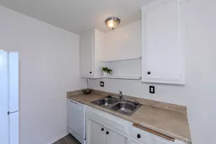 241 Lindero Ave, Long Beach, CA 90803 - Photo 12