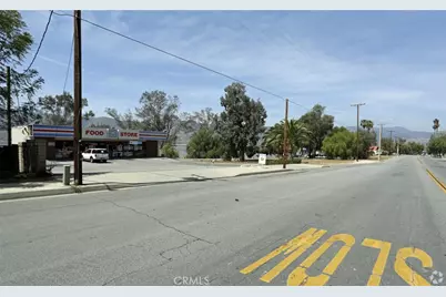 1006 W Graham Avenue, Lake Elsinore, CA 92530 - Photo 4