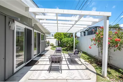 3030 Roxanne Avenue, Long Beach, CA 90808 - Photo 30