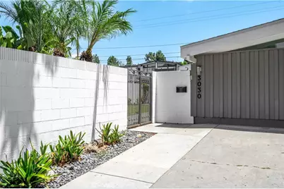 3030 Roxanne Avenue, Long Beach, CA 90808 - Photo 32