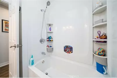 1410 Avenida Del, Corona, CA 92882 - Photo 24
