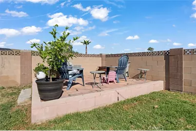 1410 Avenida Del, Corona, CA 92882 - Photo 30
