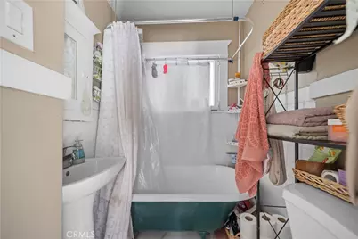 672 Junipero, Long Beach, CA 90814 - Photo 18