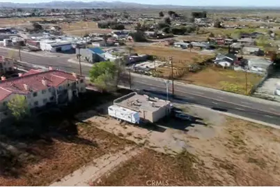 11833 Bartlett, Adelanto, CA 92301 - Photo 6