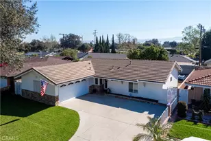 1117 S Arapaho, Santa Ana, CA 92704 - Photo 2