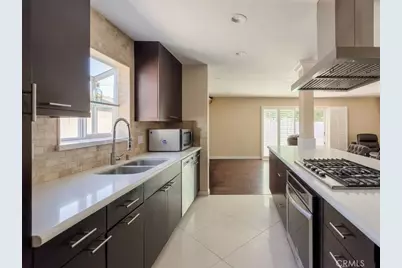 1117 S Arapaho, Santa Ana, CA 92704 - Photo 16
