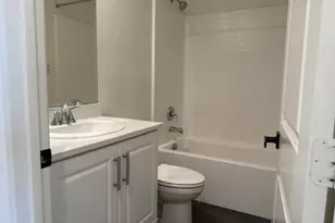 5860 Linden, Long Beach, CA 90805 - Photo 40