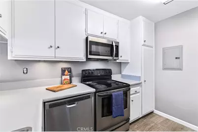 1187 East 3rd Street #305, Long Beach, CA 90802 - Photo 8