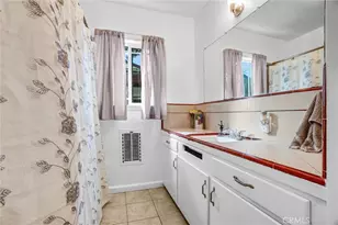 856 E McFadden Ave, Santa Ana, CA 92707 - Photo 18