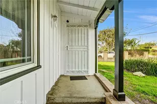 856 E McFadden Ave, Santa Ana, CA 92707 - Photo 2