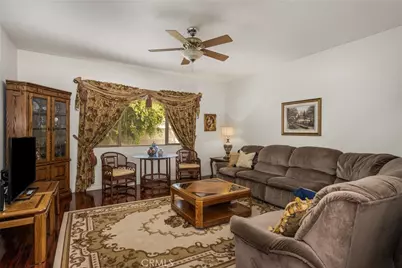 5743 Coke Avenue, Lakewood, CA 90712 - Photo 16