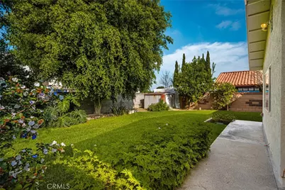 5743 Coke Avenue, Lakewood, CA 90712 - Photo 4