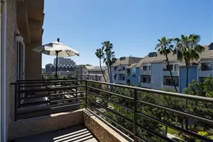 640 W 4th Street, Long Beach, CA 90802 - Photo 12