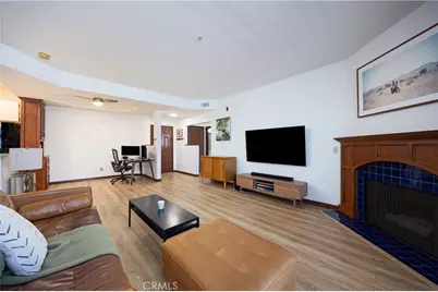 640 W 4th Street #410, Long Beach, CA 90802 - Photo 4