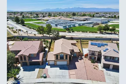 13010 Banning, Victorville, CA 92392 - Photo 2