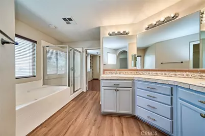 13010 Banning, Victorville, CA 92392 - Photo 30