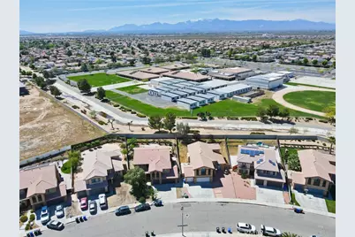 13010 Banning, Victorville, CA 92392 - Photo 4