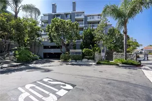 20301 Bluffside Cir, Huntington Beach, CA 92646 - Photo 40