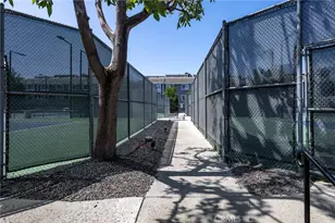 20301 Bluffside Cir, Huntington Beach, CA 92646 - Photo 34