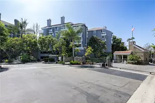 20301 Bluffside Cir, Huntington Beach, CA 92646 - Photo 28