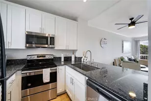 20301 Bluffside Cir, Huntington Beach, CA 92646 - Photo 4