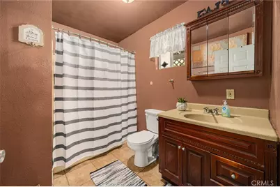 180 E 67th, Long Beach, CA 90805 - Photo 18