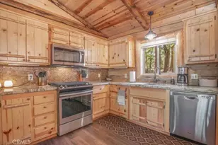 1793 Columbine Dr, Big Bear City, CA 92314 - Photo 10