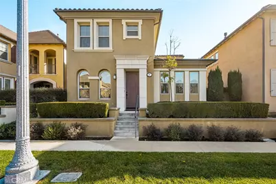 97 Twin Gables, Irvine, CA 92620 - Photo 2